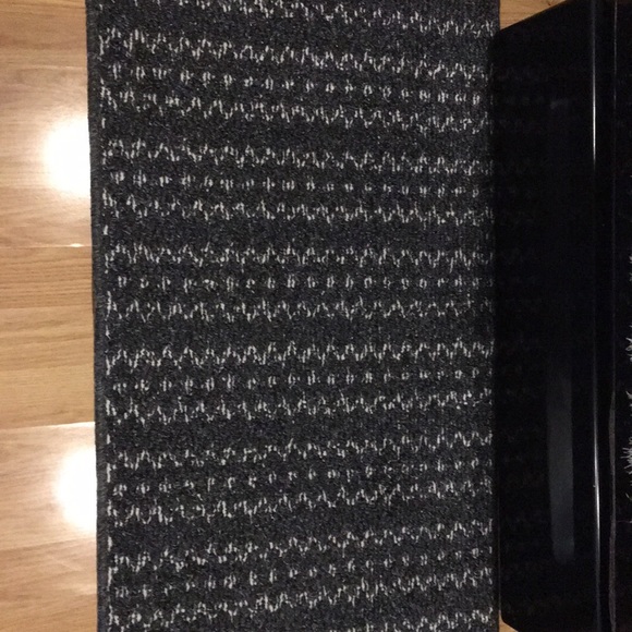 KITCHEN RUG - Picture 2 of 3